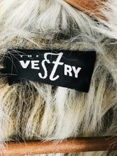 Load image into Gallery viewer, The Vestry Women's Faux Fur Shearling Jacket | S UK8 | White