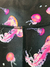 Load image into Gallery viewer, Sweaty Betty Women’s Jellyfish Print Shorts | XS UK6-8 | Black