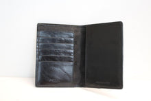 Load image into Gallery viewer, OSPREY LONDON Ladies Multi-Coloured Leather Floral Card Wallet 14.5 x 10cm
