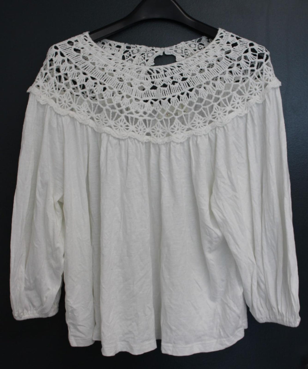 ANTHROPOLOGIE Ladies White Cotton Blend Lace Neck Blouse Top Size XL NEW