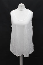 Load image into Gallery viewer, M&amp; S Ladies White Linen Blend Scoop Neck Sleeveless Vest UK12 RRP12.50 NEW
