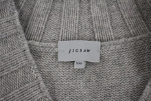 Load image into Gallery viewer, JIGSAW Ladies Pale Grey Wool/Cashmere Blend Cable Knit Sleeveless Pullover XXL
