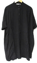 Load image into Gallery viewer, &amp; OTHER STORIES Ladies Black Short Sleeve Button Front Tunic Shirt US8 UK12
