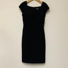 Load image into Gallery viewer, ADRIANNA PAPELL Black Ladies Sleeveless Square Neck Bodycon Dress Size UK 6
