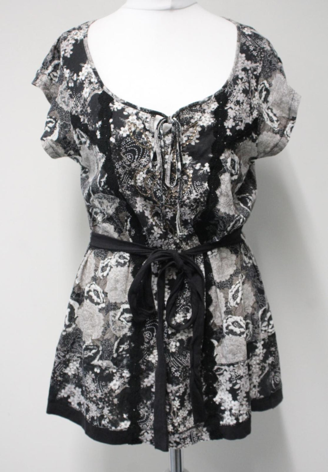 JOHN ROCHA Ladies Black Floral Cotton Embroidered Sleeveless Tunic Top UK12