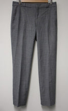 Load image into Gallery viewer, BANANA REPUBLIC Ladies Grey Wool Blend Check Straight Leg Trousers US6L UK10
