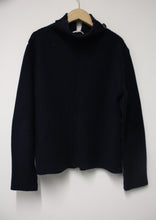 Load image into Gallery viewer, VD ONE Men&#39;s Navy Blue Medium Knit Wool Blend Zip Front Sweater Size L
