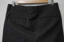 Load image into Gallery viewer, BERLE Men&#39;s Charcoal Grey Front Pleat Straight Leg Trousers Size W32 L30
