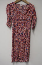 Load image into Gallery viewer, AN&#39;GE Ladies Multicoloured Short Sleeve Printed Knee Length Dress Size XS
