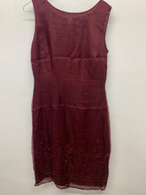 Load image into Gallery viewer, LAURA ASHLEY Ladies Red  Silk Sleeveless Round Neck Dresses Subtle Flower UK8
