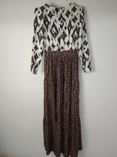 Load image into Gallery viewer, KARAAVAN Ladies Multicoloured Geometric Leopard Long Sleeve Maxi Dress Size S
