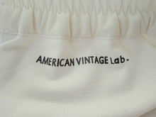 Load image into Gallery viewer, AMERICAN VINTAGE White Exercise Sports Shorts Size S
