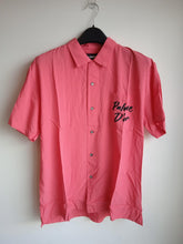 Load image into Gallery viewer, DOUBLE RAINBOUU Ladies Pink Short Sleeve Palme D&#39;or Hawaiian Shirt XS

