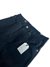 Load image into Gallery viewer, LEVIS 501 Cropped Straight Leg Core Cotton Denim Jeans Black 25 RRP105 BNWT

