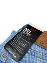 Load image into Gallery viewer, LEVIS 501 Original Cropped Straight Leg Blue Denim Jeans 24 RRP115 BNWT
