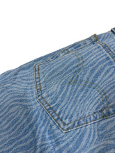 Load image into Gallery viewer, LEVIS 501 Original Cropped Straight Leg Blue Denim Jeans 24 RRP115 BNWT
