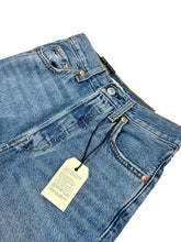 Load image into Gallery viewer, LEVIS Core Ribcage High Waist Rip Straight Ankle Blue Jeans W24 L27 NEW RRP 125
