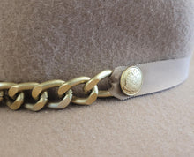 Load image into Gallery viewer, GLADYS TAMEZ Millinery Iggy Cowboy Western Felt Hat Caramel Brown M NEW RRP410
