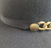 Load image into Gallery viewer, GLADYS TAMEZ Millinery Iggy Cowboy Western Felt Hat Black S NEW RRP410
