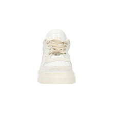 Load image into Gallery viewer, STEVE MADDEN Darma Trainer Low Top White Panelled Gold Accent UK4 RRP120
