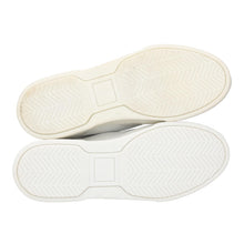 Load image into Gallery viewer, STEVE MADDEN Darma Trainer Low Top White Panelled Gold Accent UK4 RRP120
