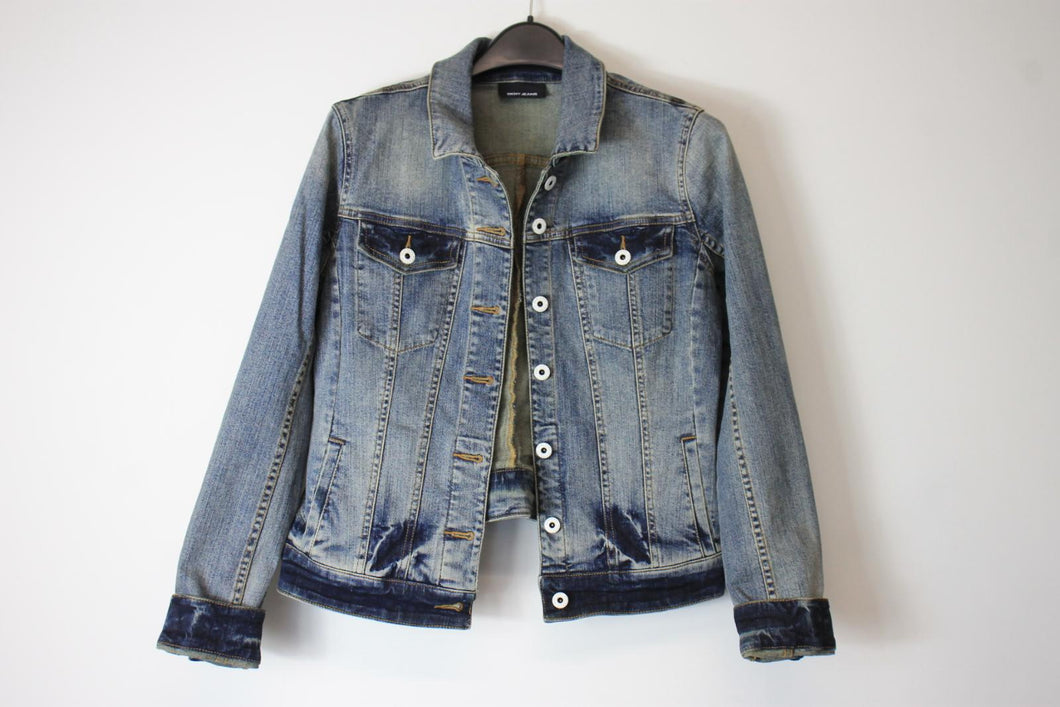 DKNY JEANS Ladies Blue Cotton Wash Waist Length Denim Jacket Size M
