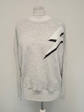 Load image into Gallery viewer, Z SUPPLY Ladies Grey Larissa Lightning Bolt Cropped Oversized Jumper Size L
