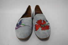 Load image into Gallery viewer, AQUATALIA Ladies Pastel Blue Suede Bird &amp; Flower Embroidered Flat Shoes US9 UK7
