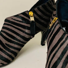 Load image into Gallery viewer, L.K. BENNETT Ladies Grey Tiger Stripe Zipper Leather Heel Court Shoe UK7 NEW
