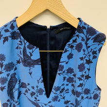 Load image into Gallery viewer, WES GORDON Blue Ladies Fit &amp; Flare V-neck Sleeveless Dress Size 6
