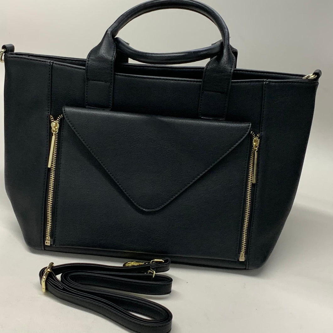 GREAT PLAINS LONDON Handbag Black Shoulder Bag Zipper Gold Accents Bag Size L