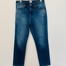 Load image into Gallery viewer, J.CREW Blue Ladies Light Wash Cotton Denim Straight Jeans Size W28 L28
