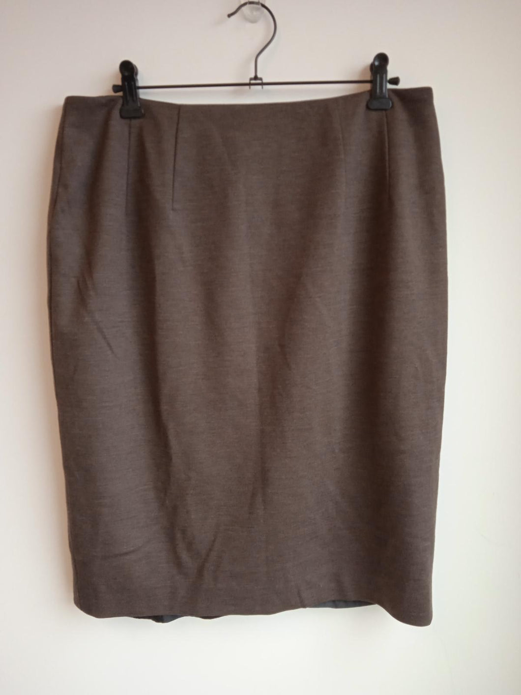 AQUASCUTUM Ladies Brown Wool Zip Closure Hayley Straight Skirt Size UK12