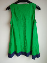 Load image into Gallery viewer, LAUREN RALPH LAUREN Ladies Green Silk Sleeveless V-Neck A-Line Top Size US4 UK8
