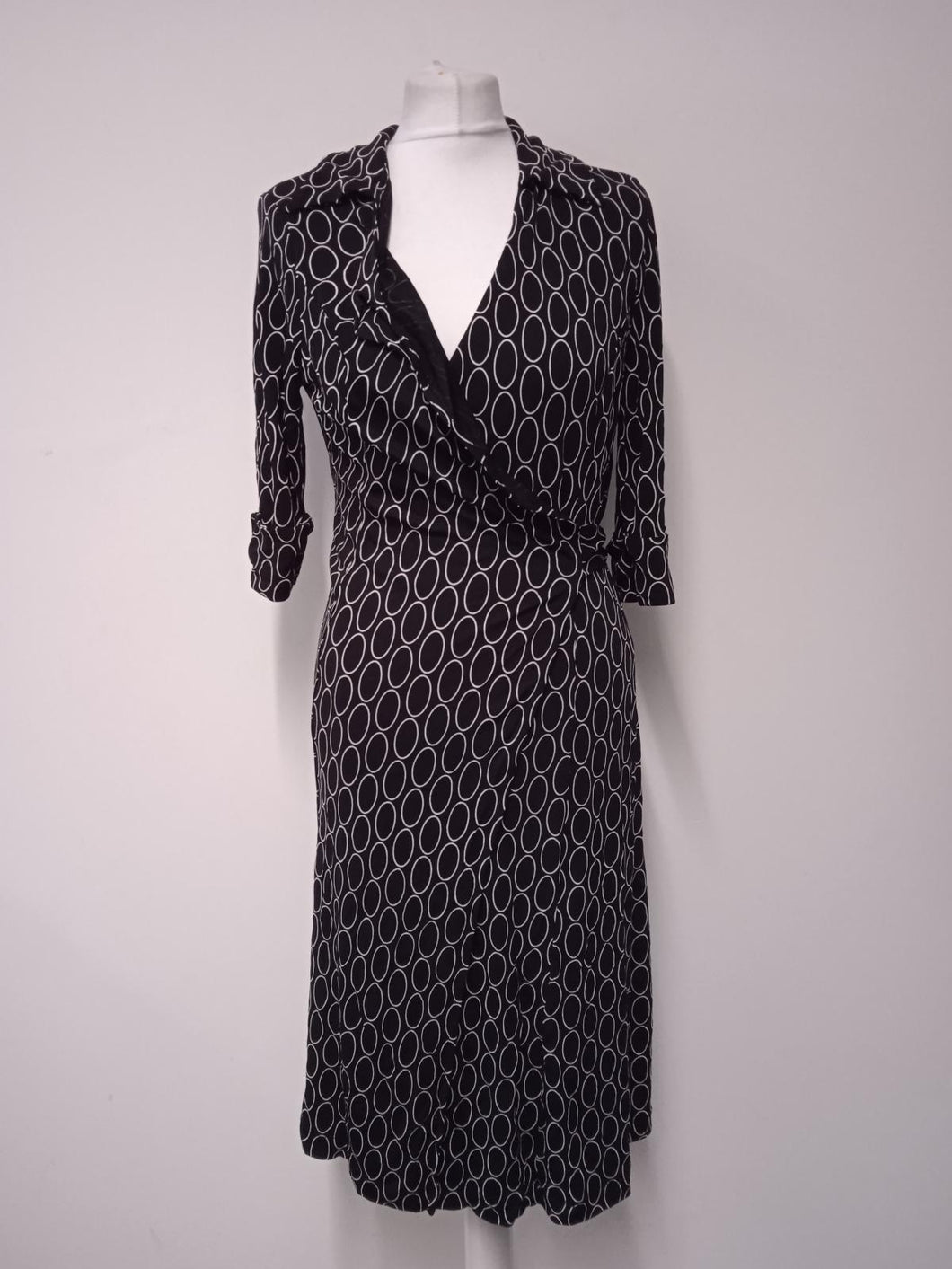 HOBBS Ladies Black & White Oval Pattern Short Sleeve Wrap Dress Size UK10