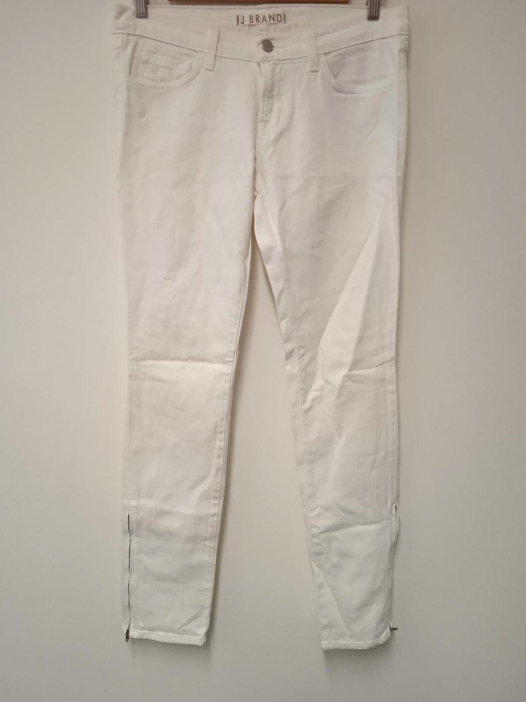 J BRAND Ladies White Cotton Blend Ankle Zip Low Rise Slim Fit Jeans Size 29
