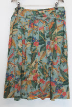 Load image into Gallery viewer, SEZANE Ladies Multicolour Linen Floral/Bird Print Buttoned Midi Skirt EU42 UK14
