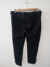 Load image into Gallery viewer, KAREN MILLEN Ladies Black Zip Fly Trousers Size UK12
