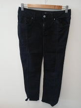 Load image into Gallery viewer, KAREN MILLEN Ladies Black Zip Fly 4-Pocket Jeans Size UK12
