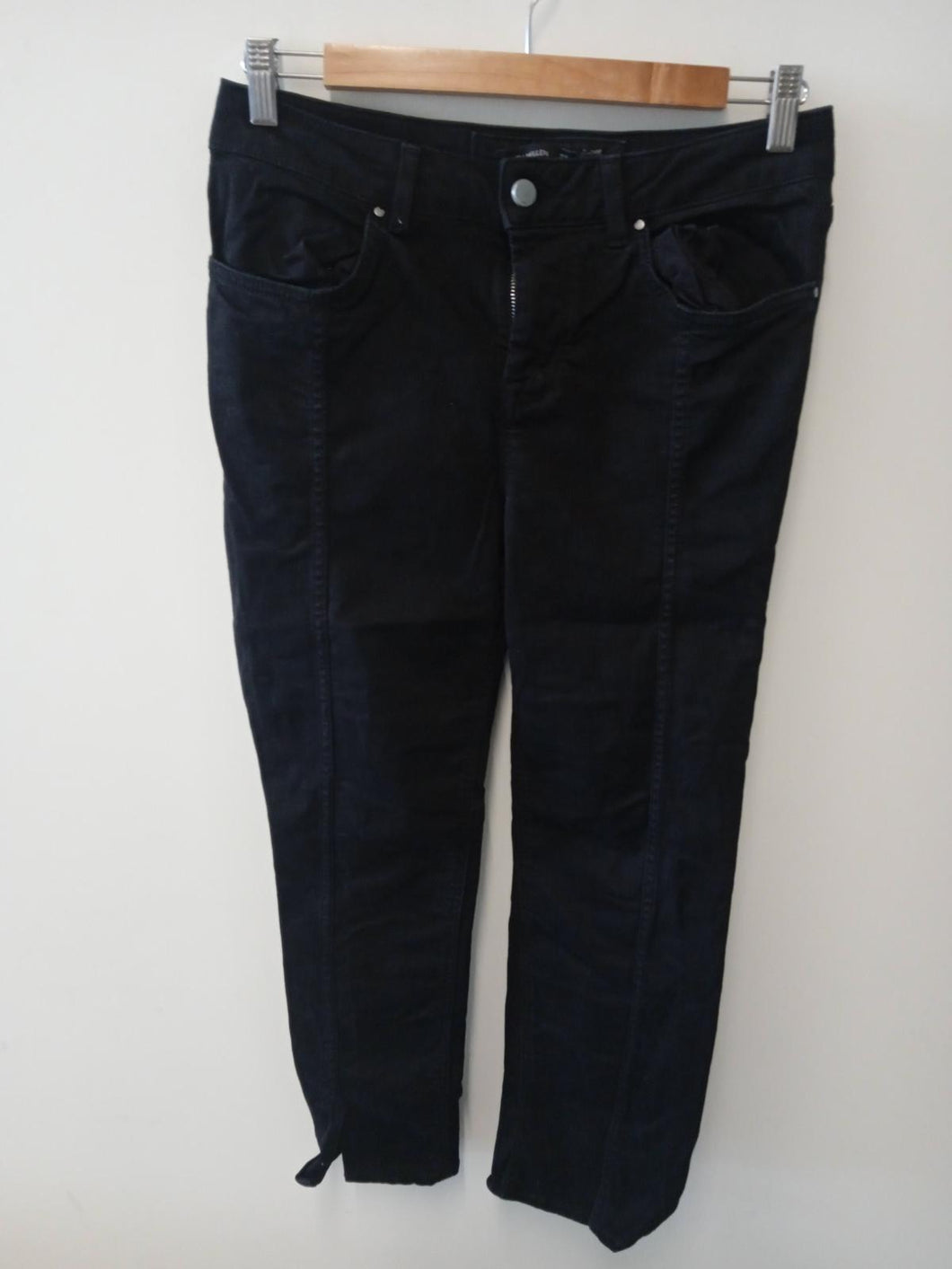 KAREN MILLEN Ladies Black Zip Fly 4-Pocket Jeans Size UK12