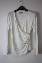 Load image into Gallery viewer, KETTLEWELL Ladies White Long Sleeve Wrap Top Size S
