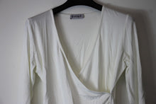 Load image into Gallery viewer, KETTLEWELL Ladies White Long Sleeve Wrap Top Size S
