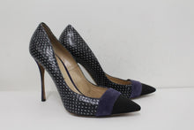 Load image into Gallery viewer, NICHOLAS KIRKWOOD Ladies Blue Spotted Leather Pointed Toe Shoes EU37.5 UK4.5
