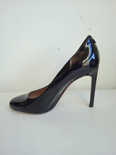 Load image into Gallery viewer, HUGO BOSS Ladies Black Patent Leather Stiletto Court Shoes Size EU36 UK3
