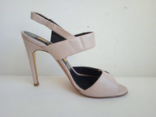 Load image into Gallery viewer, RUPERT SANDERSON Ladies Pink &amp; Black Leather Slingback Heels EU35.5 UK2.5
