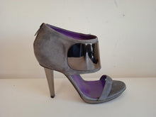 Load image into Gallery viewer, SERGIO ROSSI Ladies Grey &amp; Purple Suede Reflective Detail Court Shoes EU35 UK2
