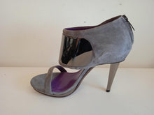 Load image into Gallery viewer, SERGIO ROSSI Ladies Grey &amp; Purple Suede Reflective Detail Court Shoes EU35 UK2

