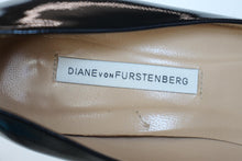Load image into Gallery viewer, DIANE VON FURSTENBERG Ladies Dark Blue Leather Stiletto Pumps Shoes UK5.5 EU38.5
