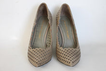 Load image into Gallery viewer, JEAN-MICHEL CAZABAT Ladies Grey Leather Wedge Heel Pumps Shoes UK5.5 EU38.5
