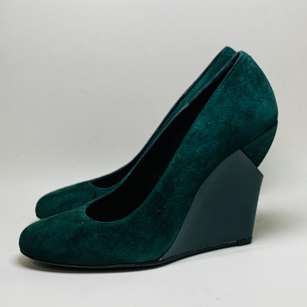 CHARLES JOURDAN Ladies Dark Forest Green Wedge Heel Court Shoe UK3.5